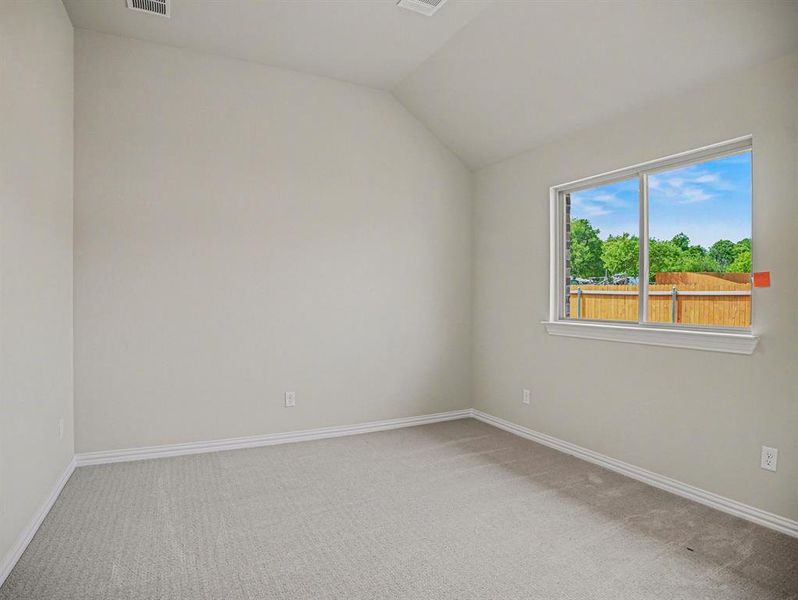 Spacious, unfurnished interior of a new home in Cole Crossing Estates, DeSoto (Image 26). Spacious, unfurnished interior of a new home in Cole Crossing Estates, DeSoto (Image 26).
