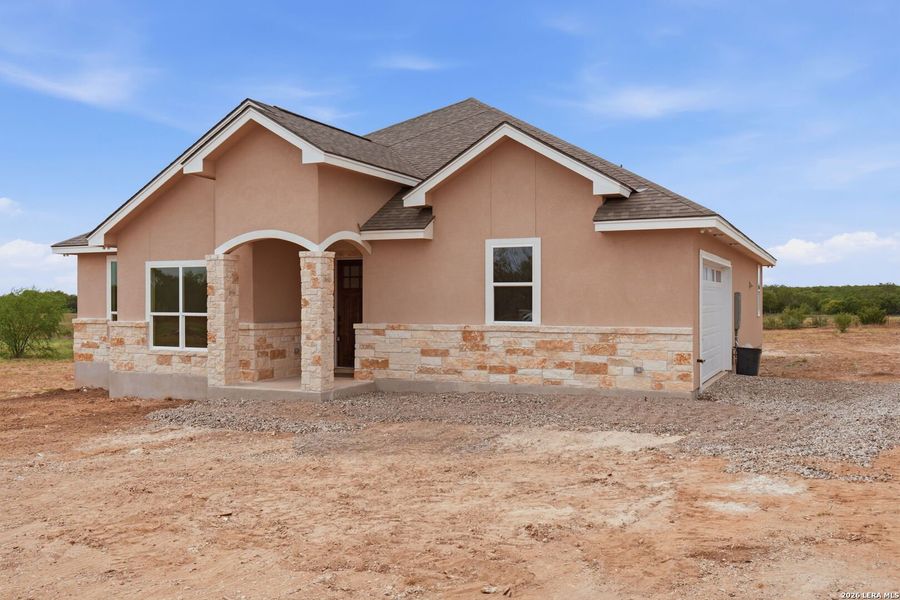 In-progress construction of a new home in , Pleasanton, TX (Image 43).