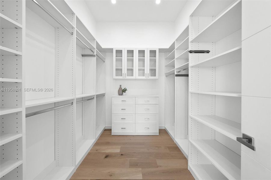 Image 69 of a home in .