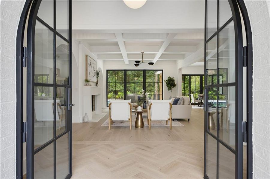 Image 101 of a home in .