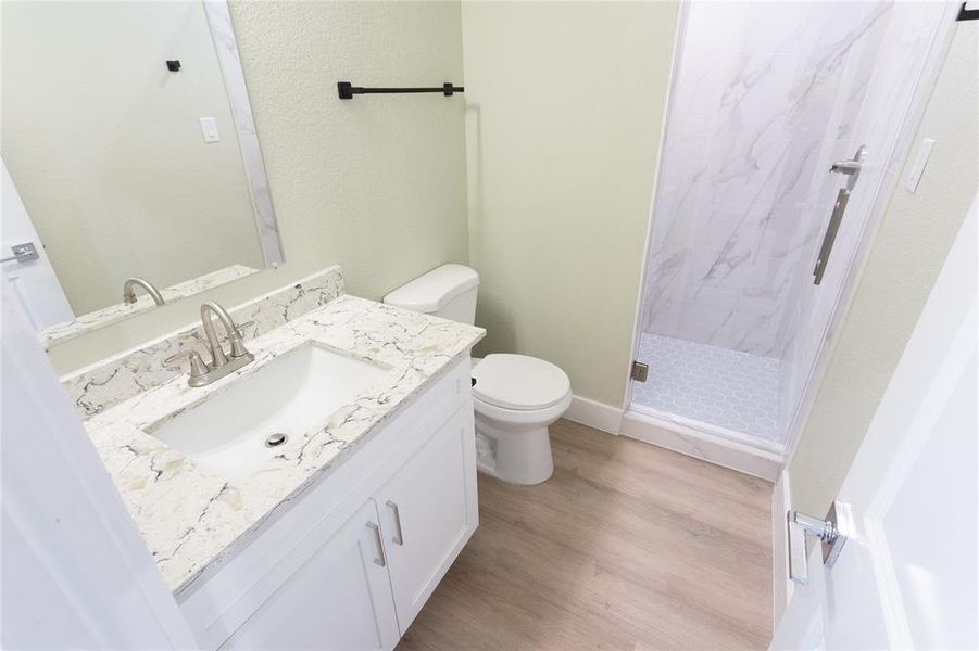 Furnished interior view inside a new home in , Fort Worth (Image 10).