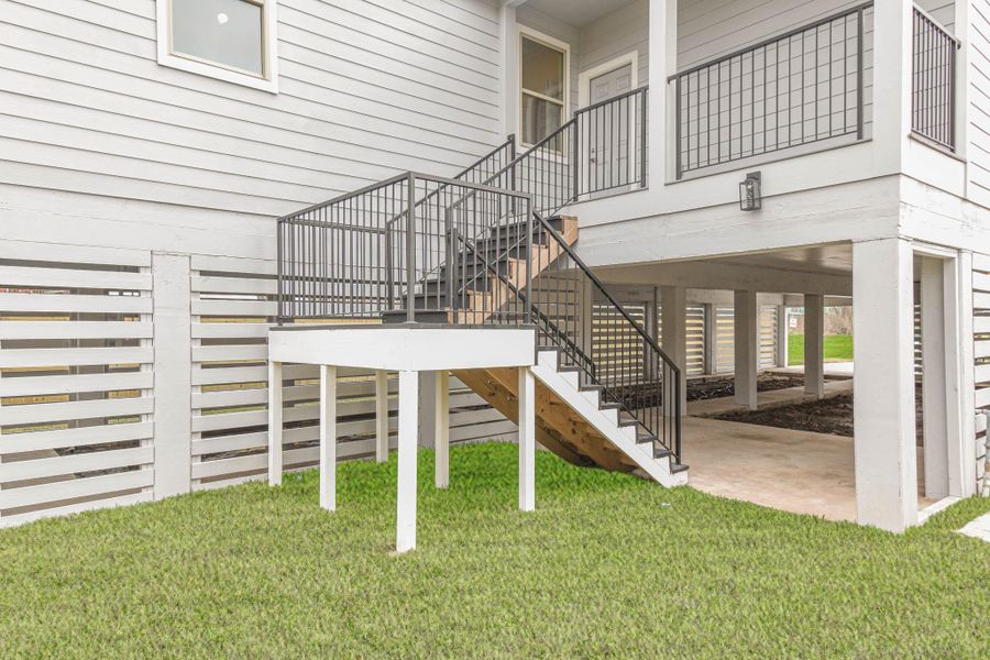 Exterior details and patio area of a home in , Rosenberg (Image 19).