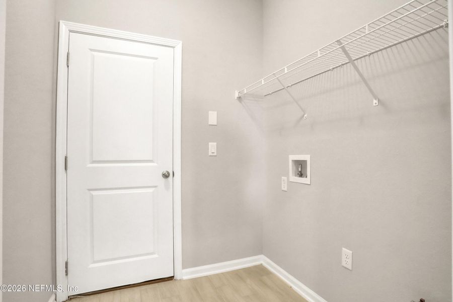 Spacious, unfurnished interior of a new home in , Orange Park (Image 17).