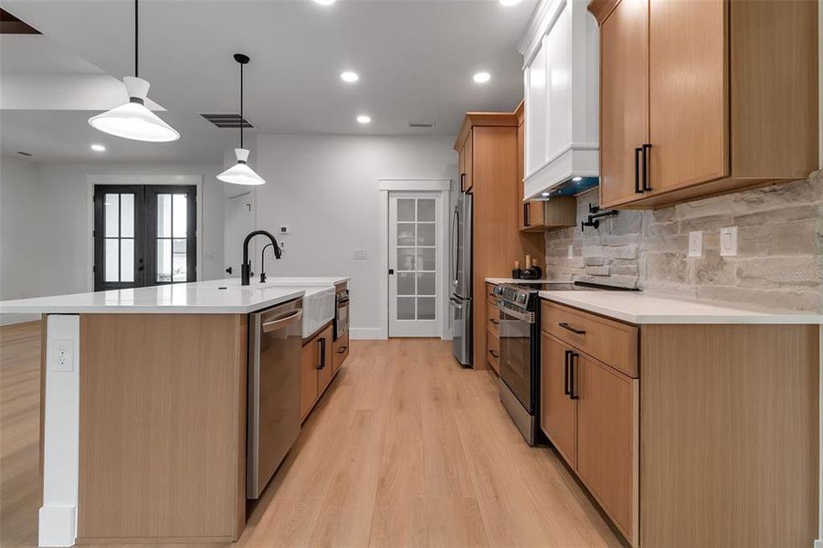 Furnished interior view inside a new home in , Venice (Image 10).