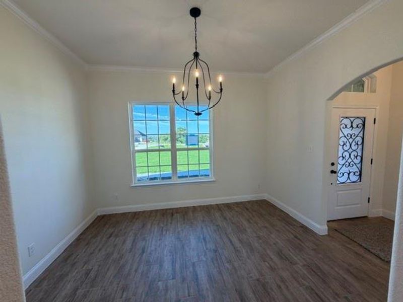 Spacious, unfurnished interior of a new home in , Azle (Image 16).