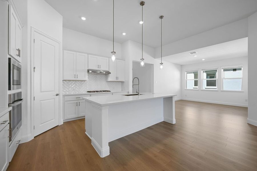 Furnished interior view inside a new home in South Oak 60s, Lakewood Village (Image 8). Furnished interior view inside a new home in South Oak 60s, Lakewood Village (Image 8).
