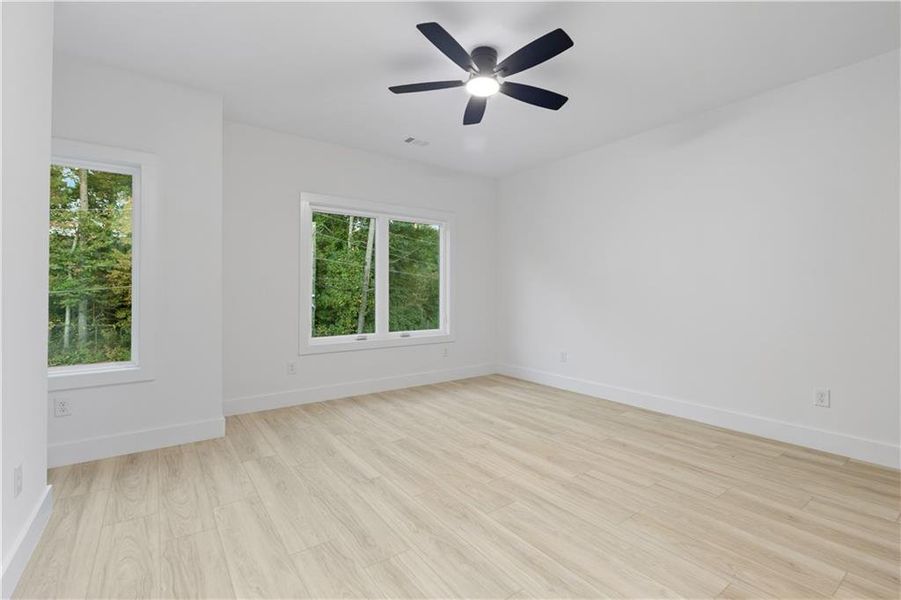Spacious, unfurnished interior of a new home in , Lawrenceville (Image 35).
