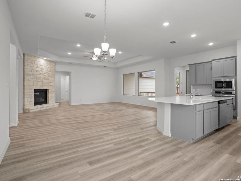 Spacious, unfurnished interior of a new home in Potranco Oaks, Castroville (Image 23). Spacious, unfurnished interior of a new home in Potranco Oaks, Castroville (Image 23).
