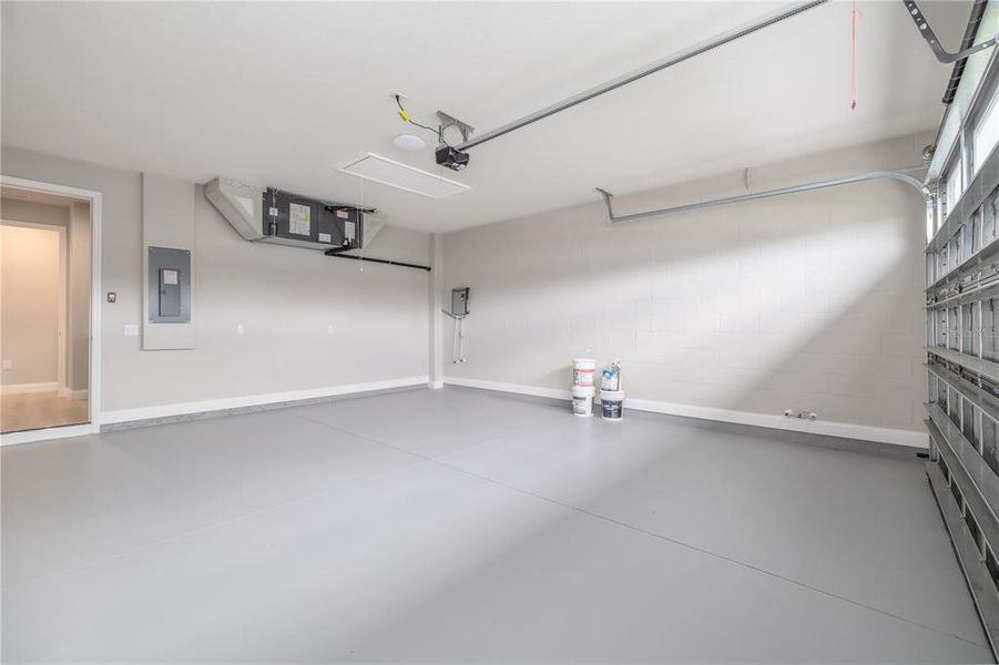 Spacious, unfurnished interior of a new home in , Palm Coast (Image 15).