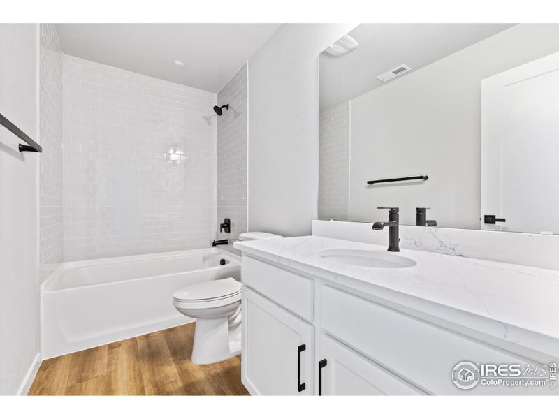 Furnished interior view inside a new home in , Fort Collins (Image 7). Furnished interior view inside a new home in , Fort Collins (Image 7).