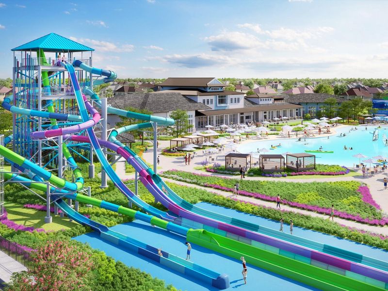 Community amenities in Saint Tropez, Houston (Image 16).