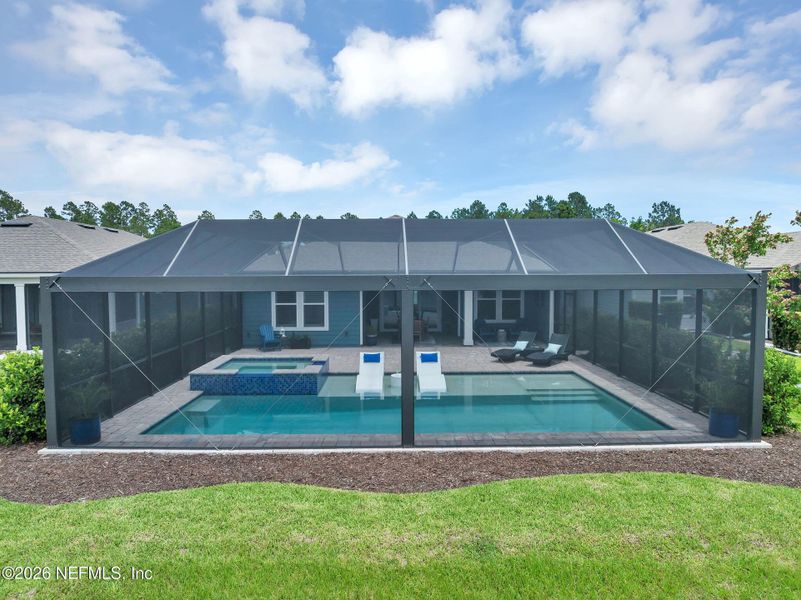 Exterior details and patio area of a home in , Ponte Vedra (Image 40).