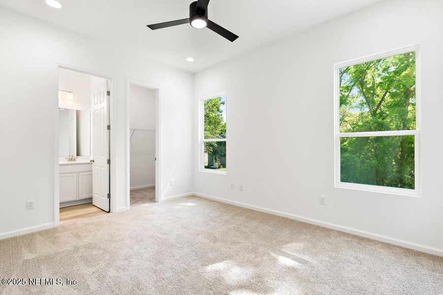 Spacious, unfurnished interior of a new home in , Jacksonville (Image 51).