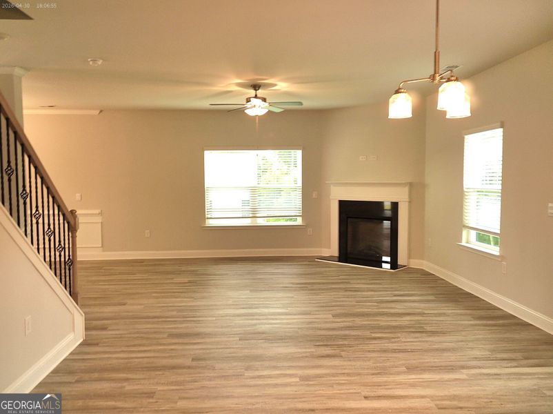 Spacious, unfurnished interior of a new home in Barrington Place, Macon (Image 11).