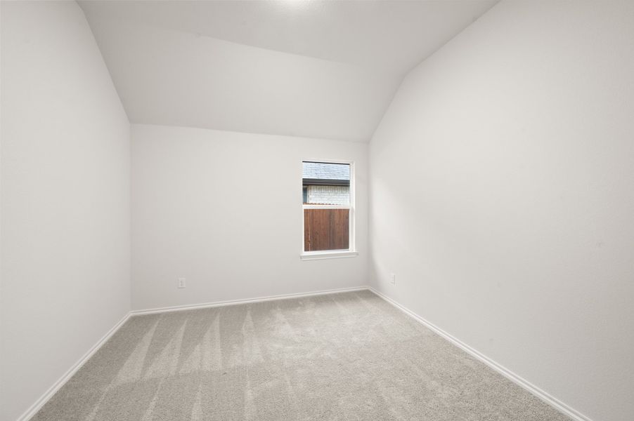 Spacious, unfurnished interior of a new home in Chisholm Hills, Cleburne (Image 25).