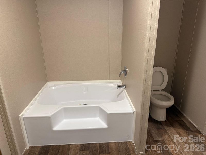 Image 24 of a home in .