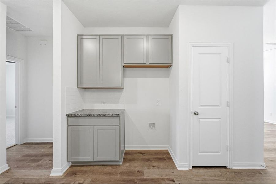 Furnished interior view inside a new home in Westridge, McKinney (Image 9).