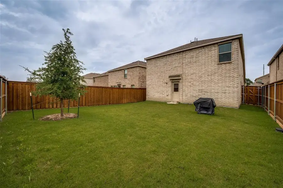 Exterior details and patio area of a home in , Little Elm (Image 4).