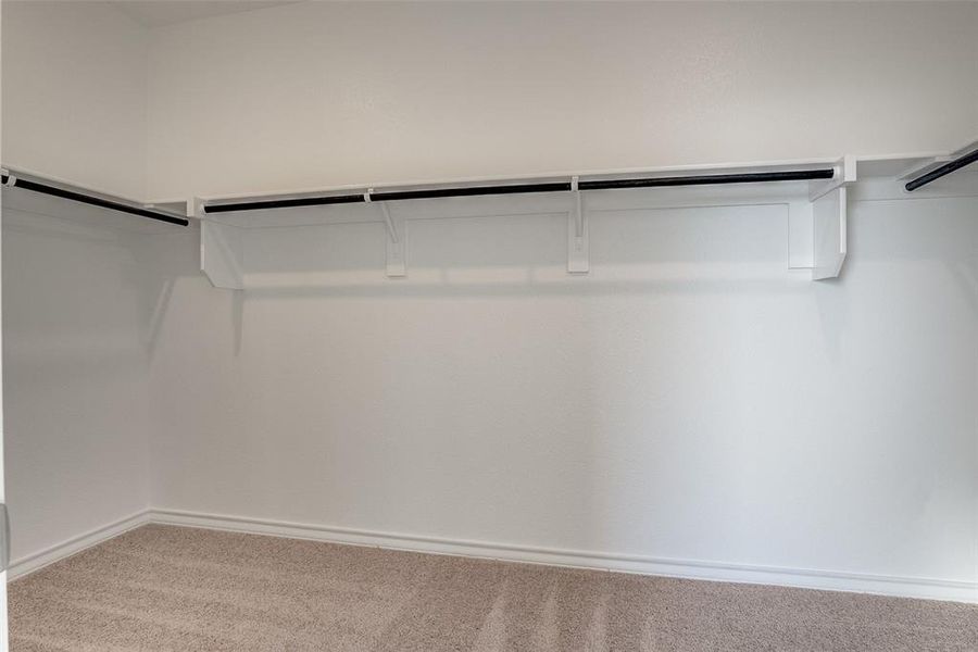 Spacious, unfurnished interior of a new home in Sierra Vista at Kelly Ranch, Aledo (Image 22).