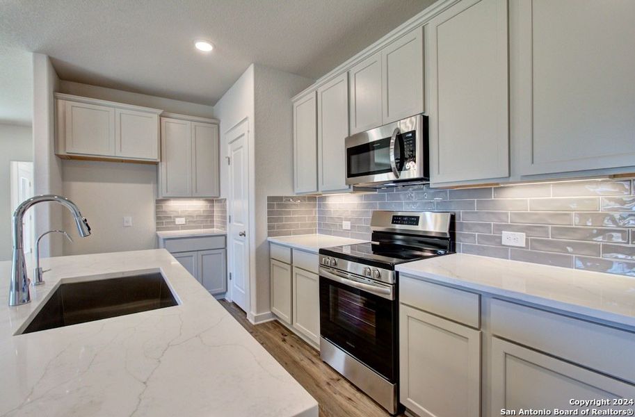 Furnished interior view inside a new home in Cloud Country, New Braunfels (Image 6).