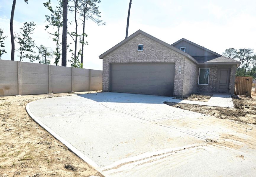 Photos are for illustrative purposes only, not actual home.