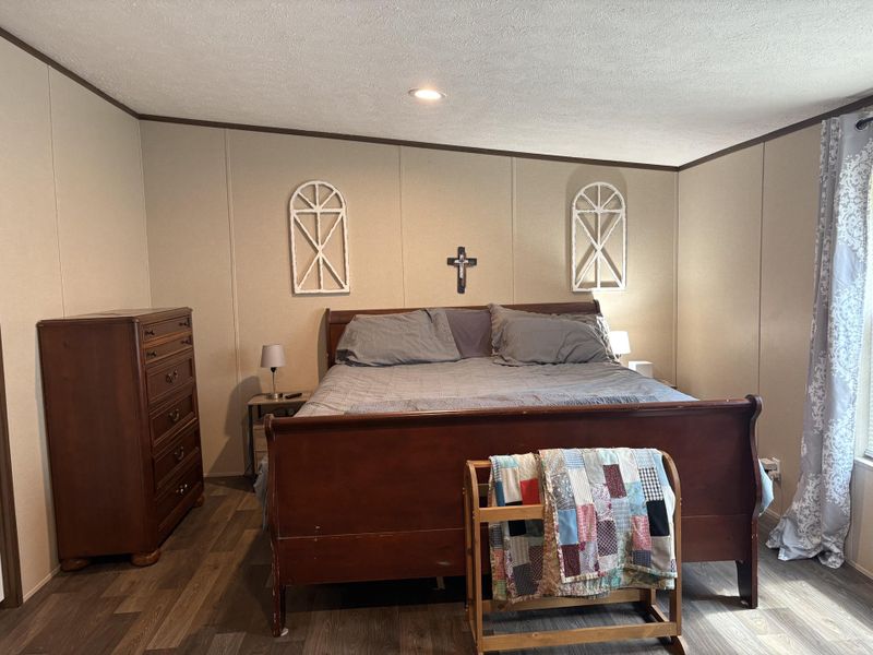 Furnished interior view inside a new home in , Cottageville (Image 26).