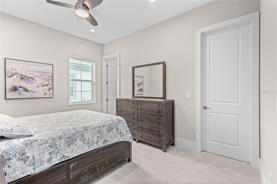 Furnished interior view inside a new home in , Bradenton (Image 23). Furnished interior view inside a new home in , Bradenton (Image 23).