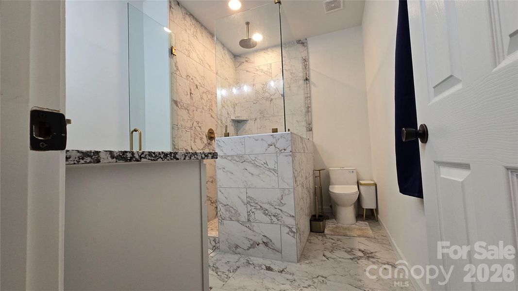 Furnished interior view inside a new home in , Shelby (Image 4).