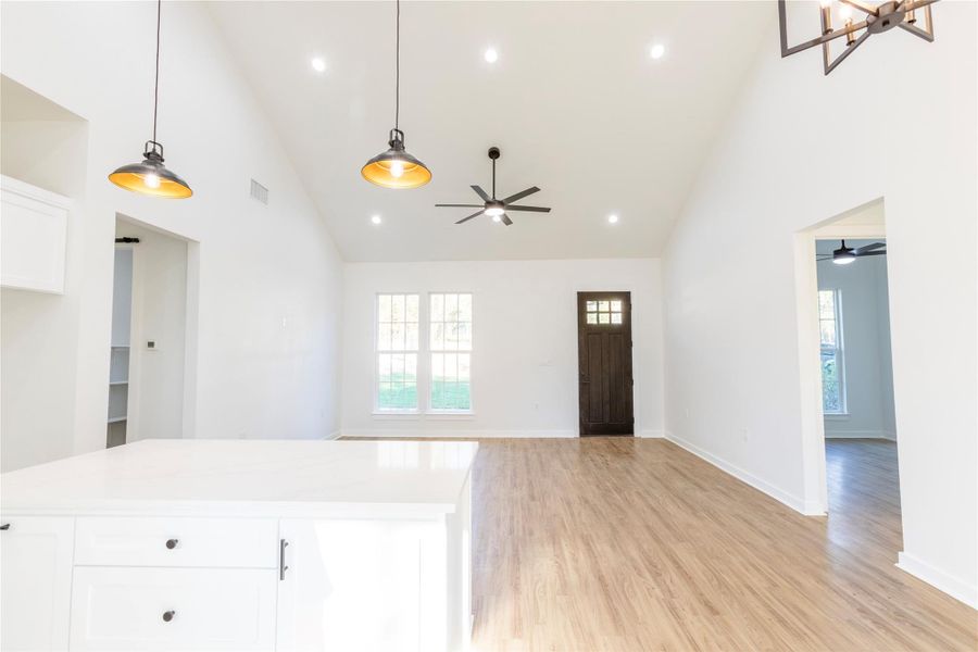View highlighting the connection between the breakfast area and living room.