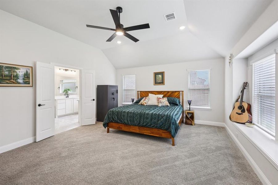 Furnished interior view inside a new home in Glenwood Meadows, Denton (Image 19).