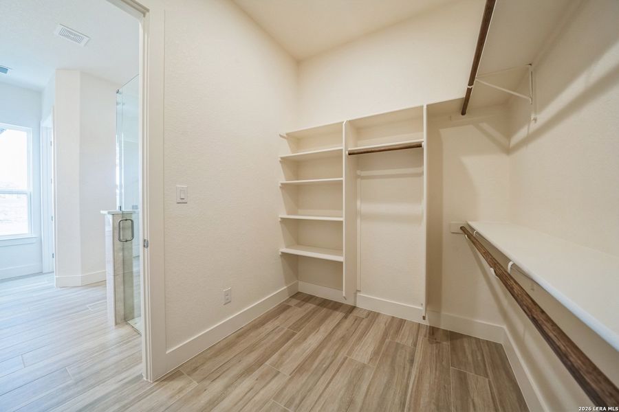 Image 46 of a home in .