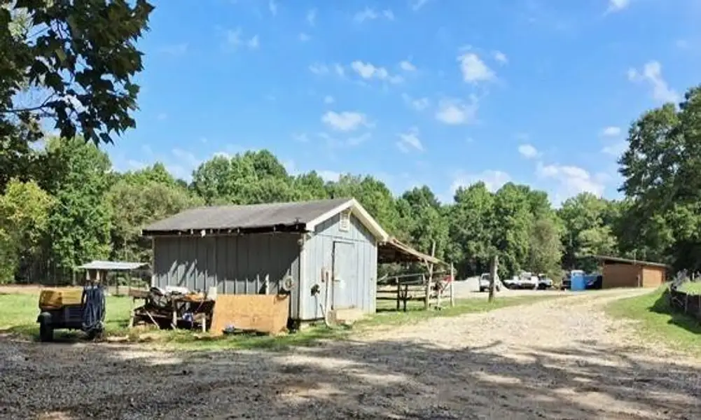 Image 7 of a home in .