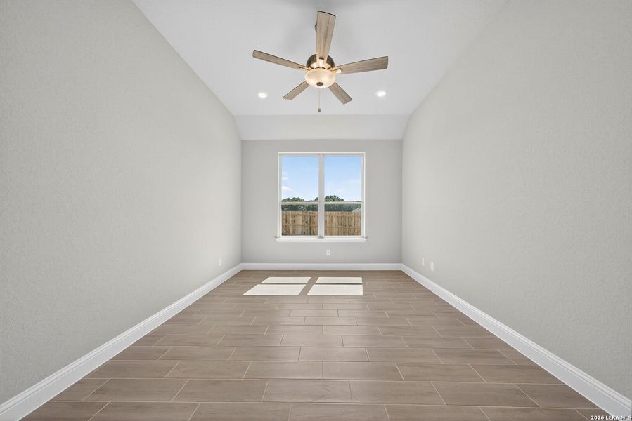 Spacious, unfurnished interior of a new home in , Castroville (Image 10).