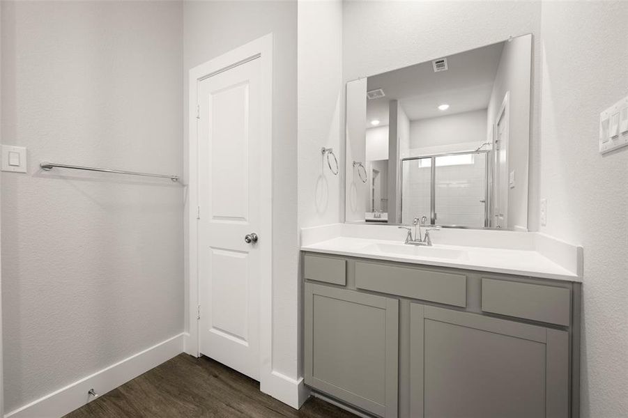 6728 Rockshire-  Primary Suite-5