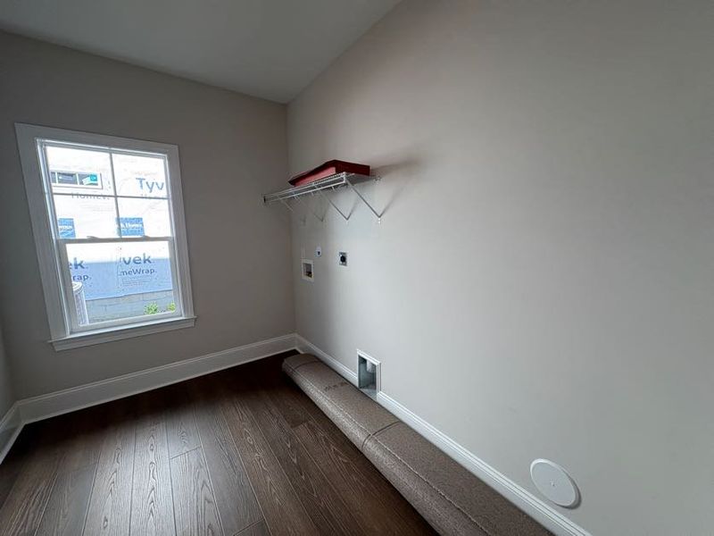 Spacious, unfurnished interior of a new home in Riverside Cove, Wilmington (Image 26).