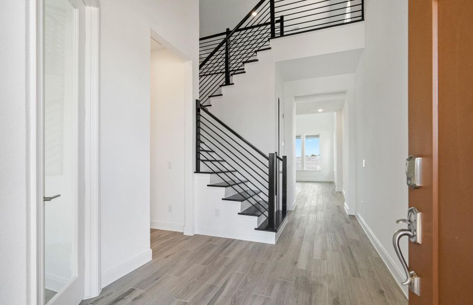 MODEL HOME images may NOT be consistent with the finished product.