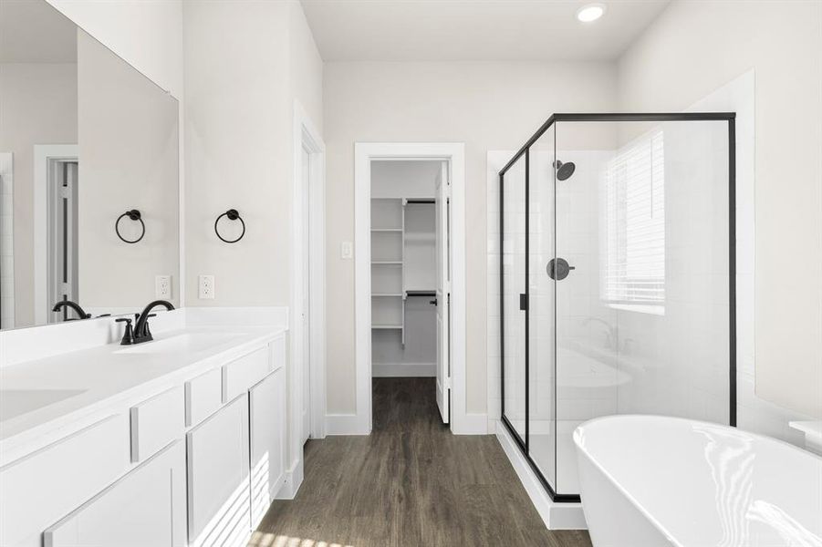 15. 701 Valley Pines - Bath 15. 701 Valley Pines - Bath