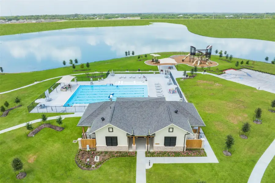 Community amenities in Scotts Bend: Classic Collection, Baytown (Image 11).