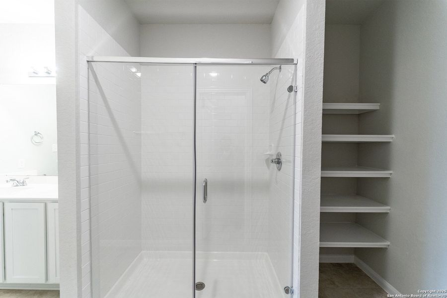 Image 20 of a home in Cloud Country.