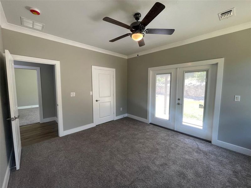 Spacious, unfurnished interior of a new home in , Granbury (Image 7). Spacious, unfurnished interior of a new home in , Granbury (Image 7).