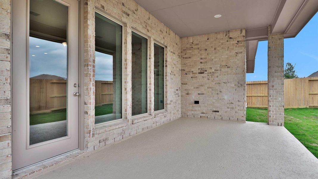 Exterior details and patio area of a home in Valencia, Manvel (Image 3). Exterior details and patio area of a home in Valencia, Manvel (Image 3).