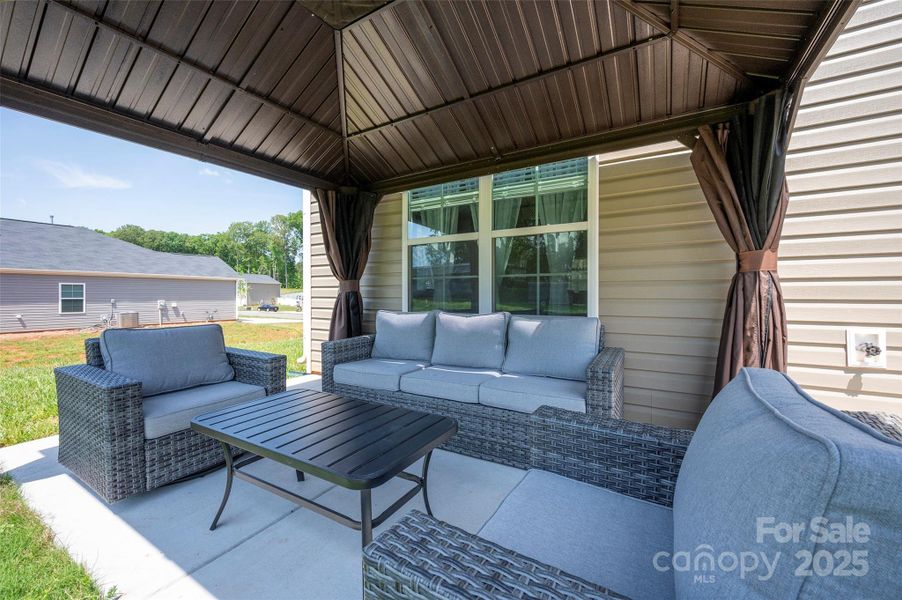 Image 28 of a home in .