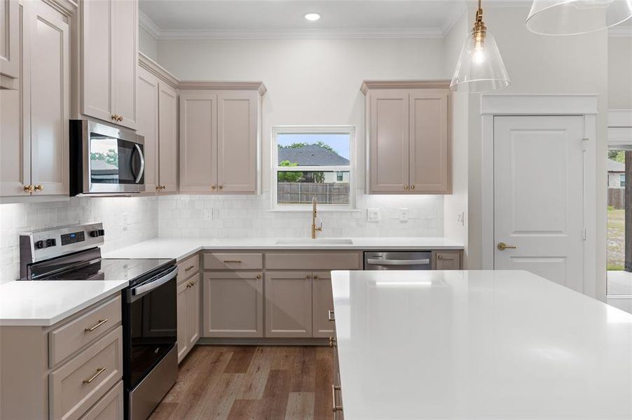 Furnished interior view inside a new home in , Mineola (Image 4). Furnished interior view inside a new home in , Mineola (Image 4).