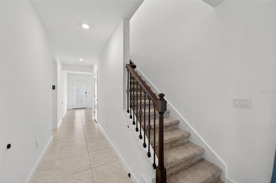 Spacious, unfurnished interior of a new home in Waterset, Apollo Beach (Image 19).