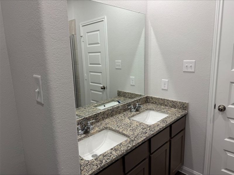 Image 15 of a home in River's Edge. Image 15 of a home in River's Edge.