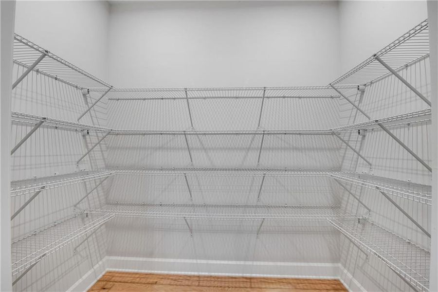 Spacious, unfurnished interior of a new home in Lakecrest, Buford (Image 28).