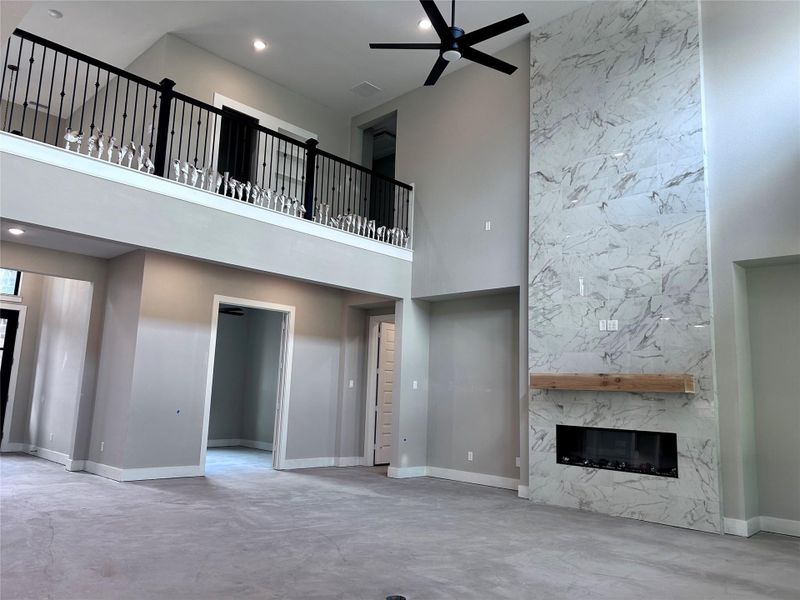 Image 9 of a home in The Estates at James Lane.