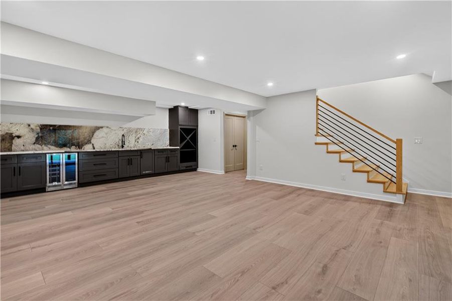 Spacious, unfurnished interior of a new home in , Dunwoody (Image 29).