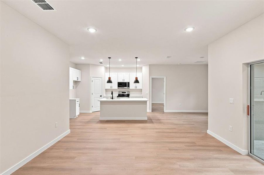Spacious, unfurnished interior of a new home in , Mount Plymouth (Image 22). Spacious, unfurnished interior of a new home in , Mount Plymouth (Image 22).