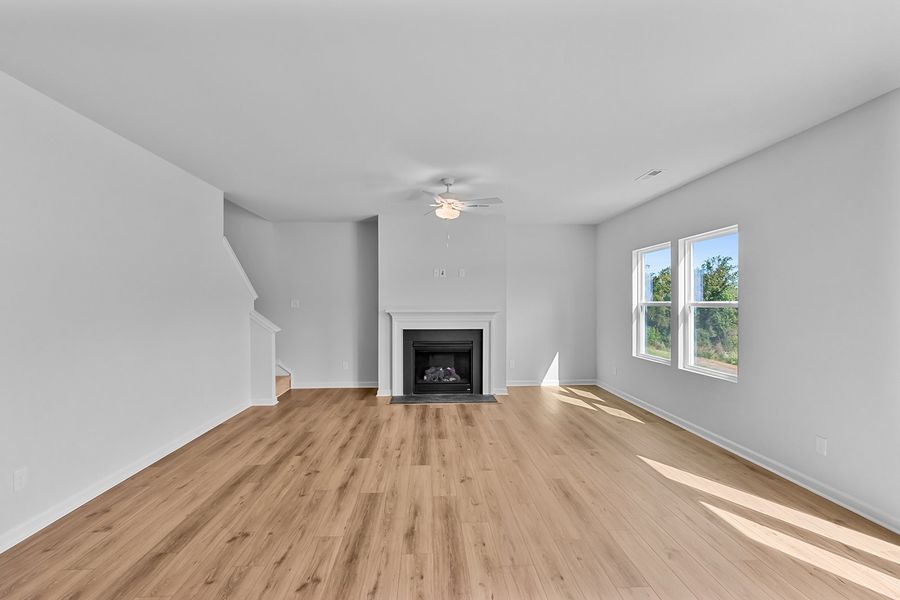 Spacious, unfurnished interior of a new home in Bell West, Kernersville (Image 22).